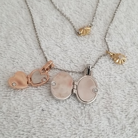 New Coach Daisy Rivet Layered Heart Locket Necklace - Picture 7 of 8